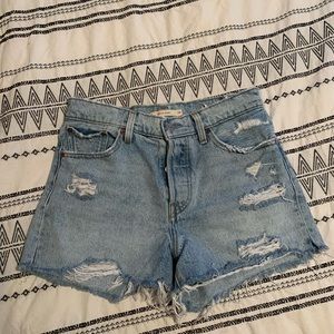 Levi’s Wedgie High Wasted Shorts